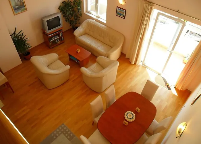 Robbie Near Lapad Dubrovnik